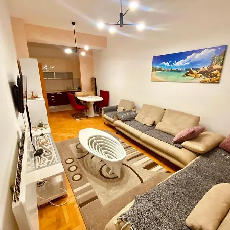 Apartment Stan Na Dan-apartman Milicevic Budva